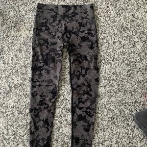 Black Cameo Seamless leggings